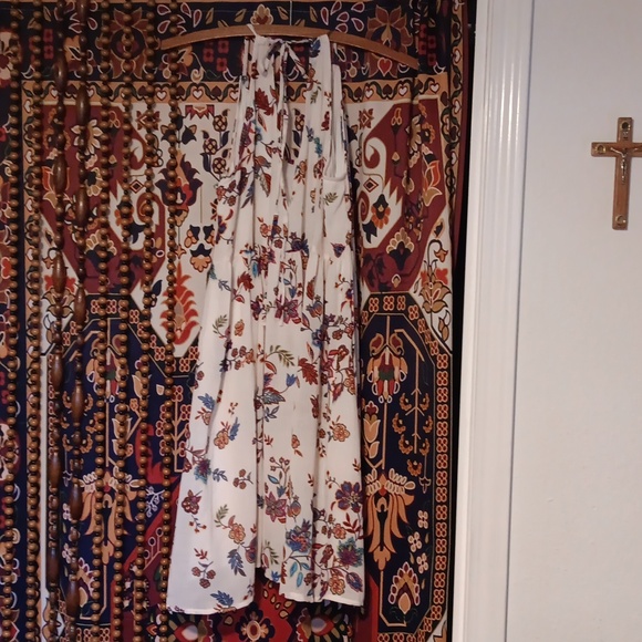 BOUTIQUE DRESS SIZE L - Picture 3 of 12